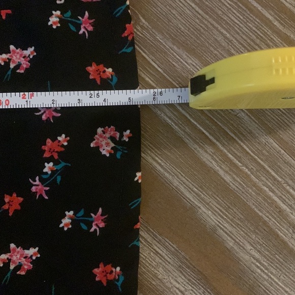 H&M 🌺 dress - Picture 6 of 7